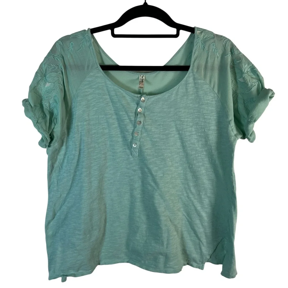 Free People Seafoam Green Mint Embroidered Henley Short Sleeve Top Medium Boho - Picture 1 of 7